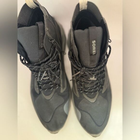 Sorel Men's Size 12 Kinetic Breakthru Venture Mid Waterproof Shoe Black Boots - Picture 8 of 9